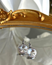 Load image into Gallery viewer, Round Austrian crystal earrings