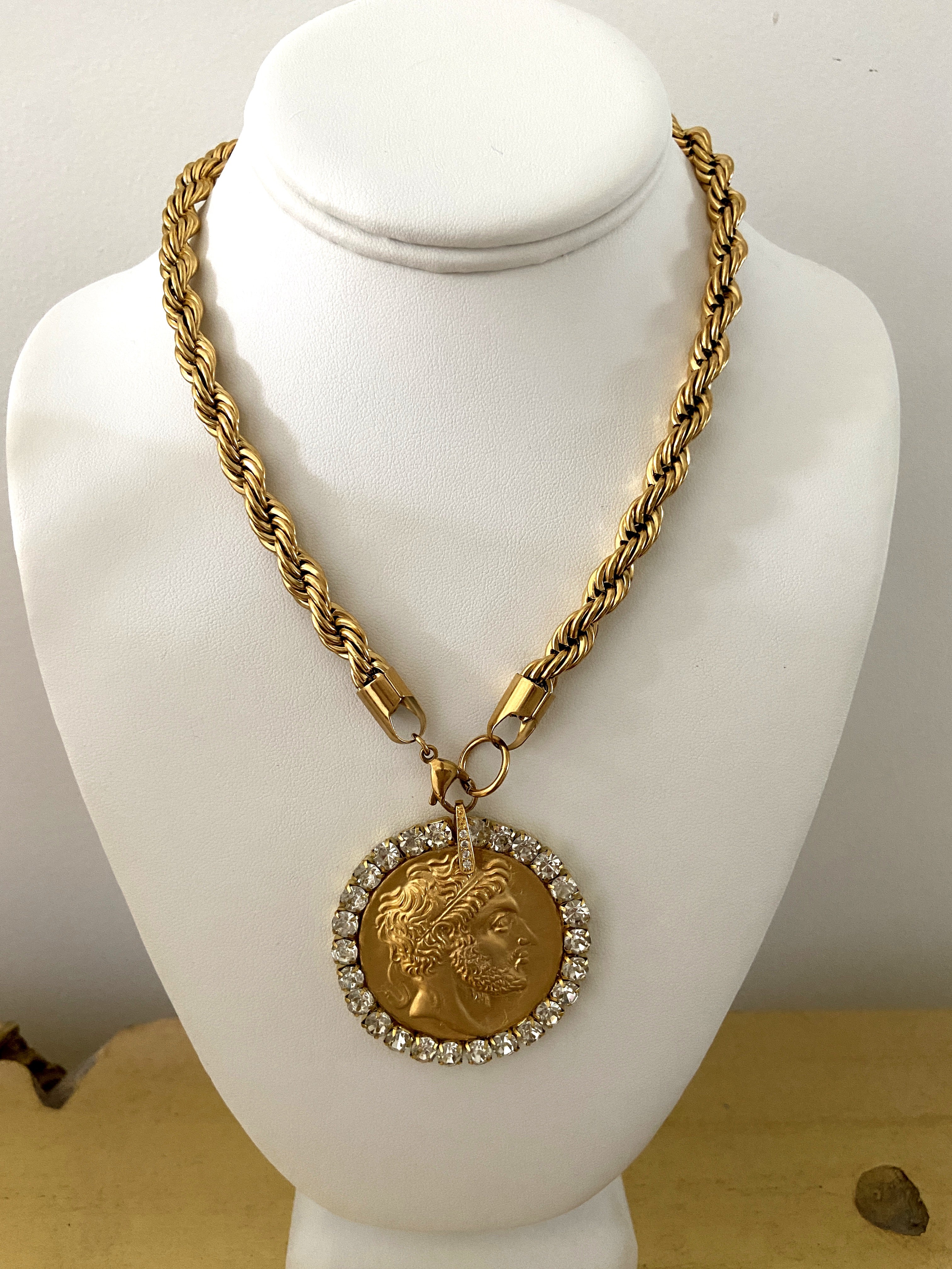 【関税&送料込】Chloe Necklace Chloé The Chloé Fruits Necklace | Chloé US