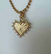 Load image into Gallery viewer, Loretta Heart Necklace Set
