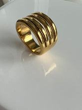 Load image into Gallery viewer, Chantal Statement Ring
