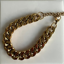 Load image into Gallery viewer, Giselle Gold Filled Statement Bracelet
