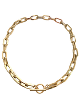 Load image into Gallery viewer, Isabelle Necklace. Medium Paperclip Chain Necklace. 18K Gold plated over Stainless Steel
