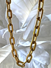 Load image into Gallery viewer, Miranda Necklace - Bold, Beautiful, and Minimalist
